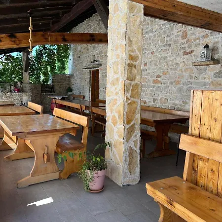 Kod Skilje Apartment